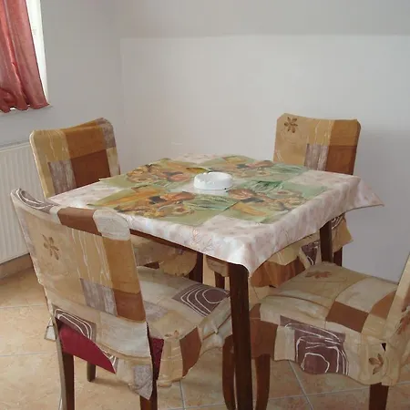 P.m. Apartman Διαμέρισμα *