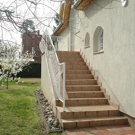 P.m. Apartman